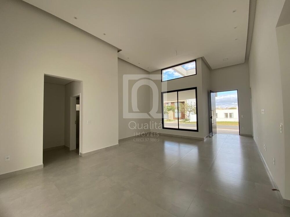 Casa de Condomínio à venda com 3 quartos, 450m² - Foto 2
