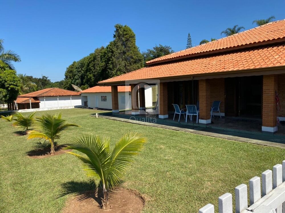 Chácara, 4 quartos, 4297 m² - Foto 1