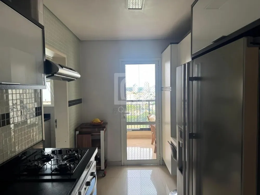 Apartamento, 3 quartos, 94 m² - Foto 1