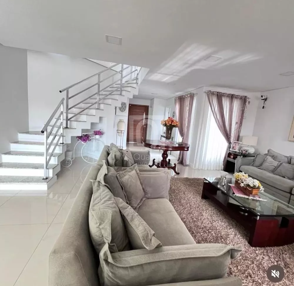 Casa de Condomínio à venda com 4 quartos, 502m² - Foto 1