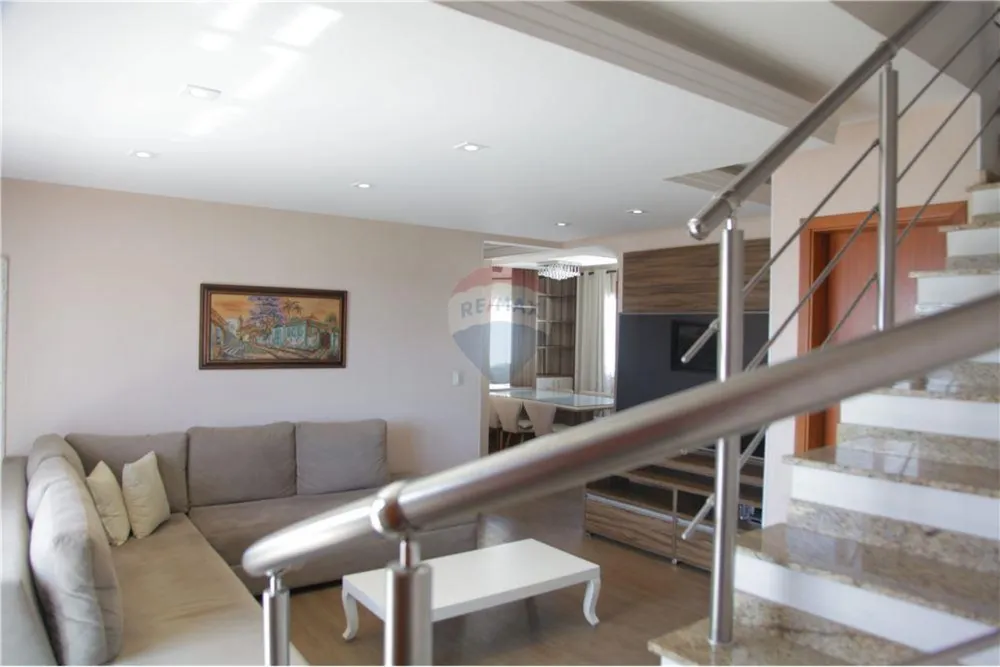 Apartamento, 3 quartos, 197 m² - Foto 1