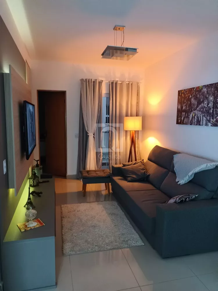 Casa de Condomínio à venda com 2 quartos, 110m² - Foto 1