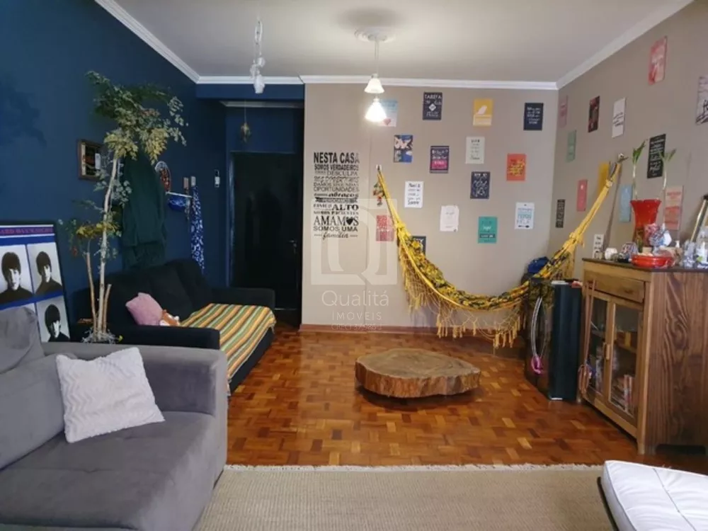 Apartamento à venda com 3 quartos, 130m² - Foto 1