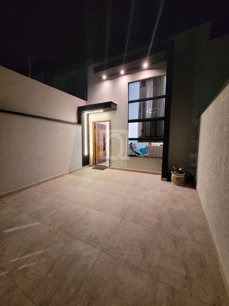 Casa à venda com 3 quartos, 86m² - Foto 11