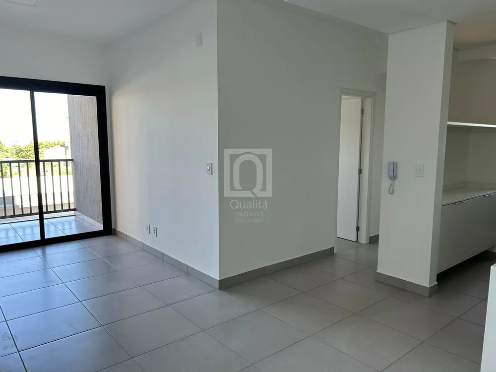 Apartamento para alugar com 3 quartos, 95m² - Foto 1