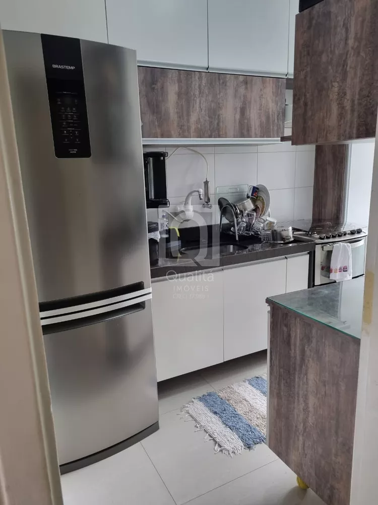 Apartamento à venda com 2 quartos, 50m² - Foto 3