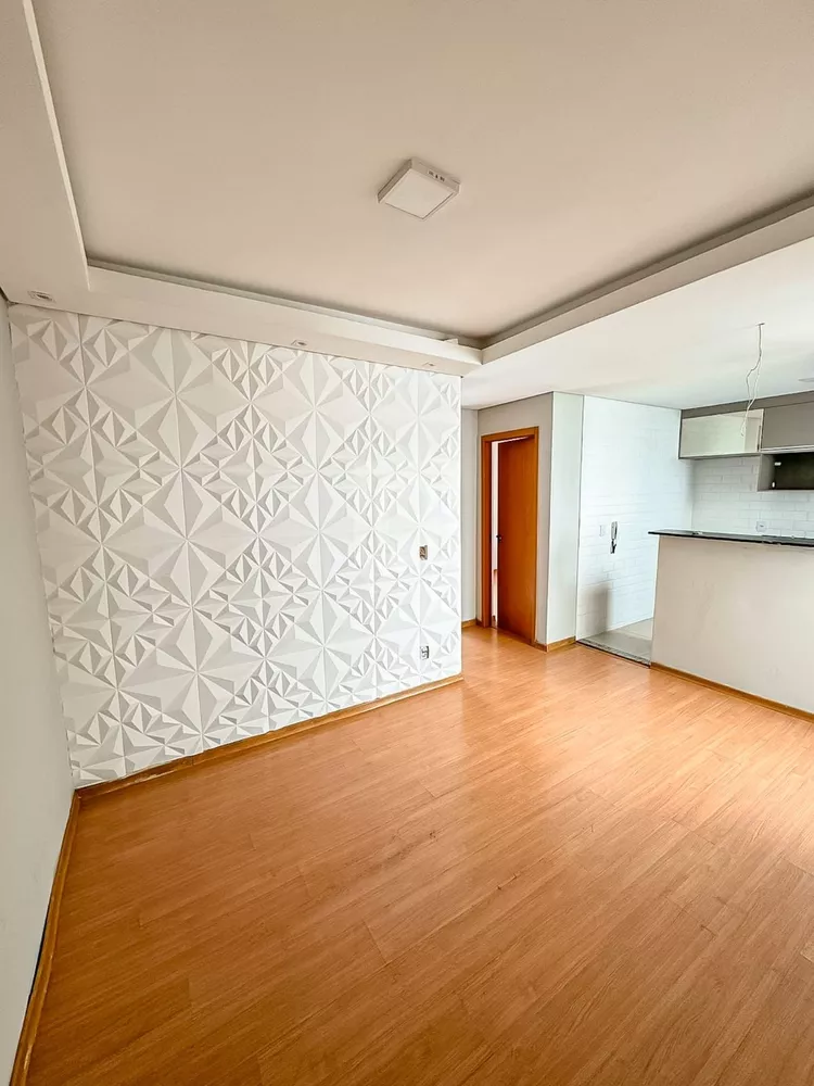 Apartamento à venda com 2 quartos, 42m² - Foto 2