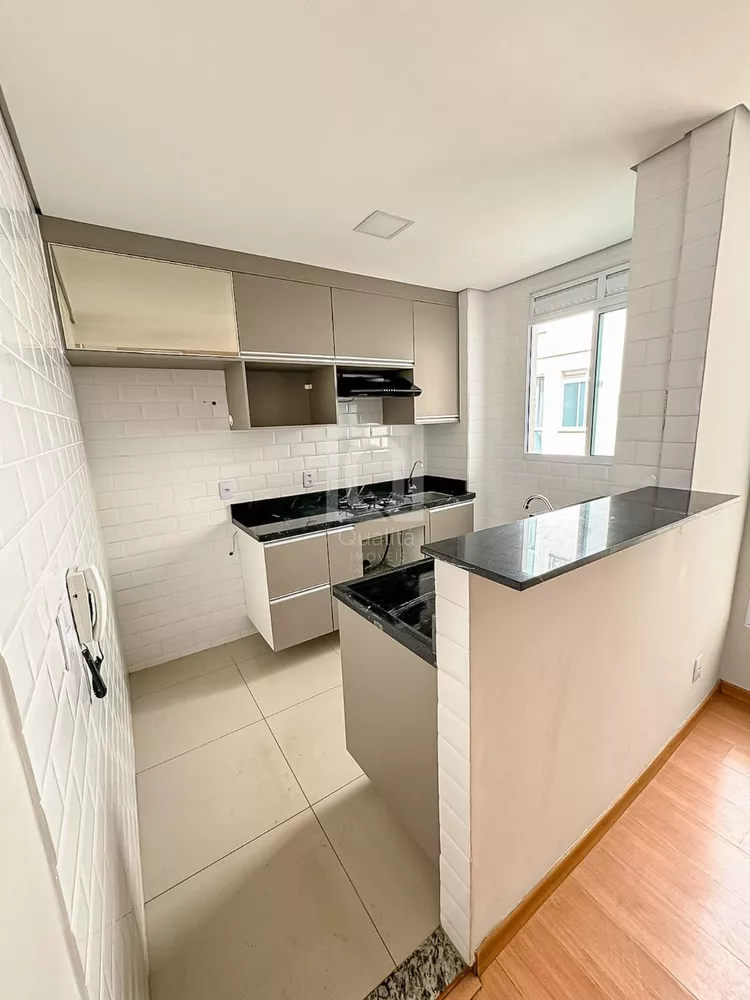 Apartamento à venda com 2 quartos, 42m² - Foto 1