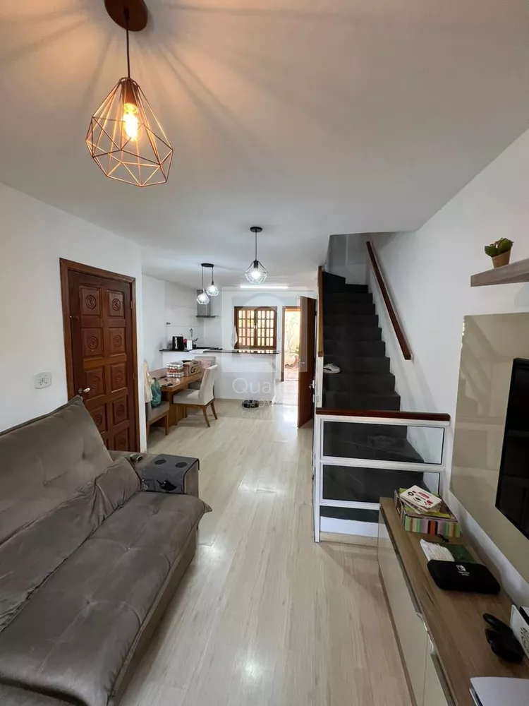 Casa de Condomínio à venda com 3 quartos, 86m² - Foto 2