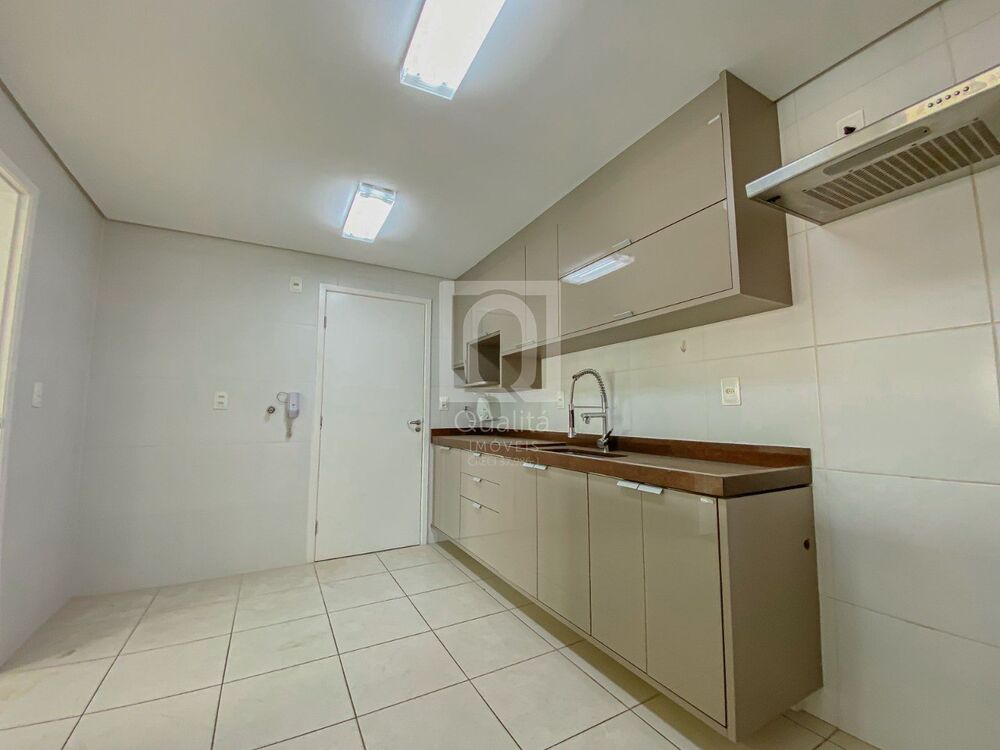 Apartamento à venda e aluguel com 3 quartos, 151m² - Foto 12