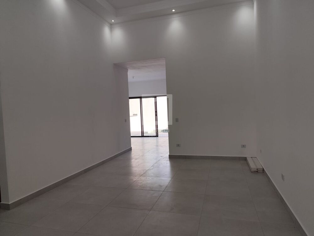 Casa à venda com 3 quartos, 170m² - Foto 1