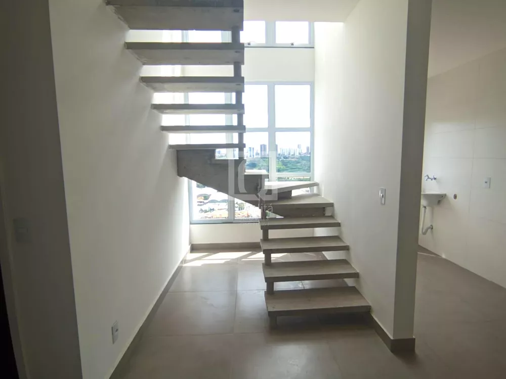 Apartamento à venda com 2 quartos, 92m² - Foto 1