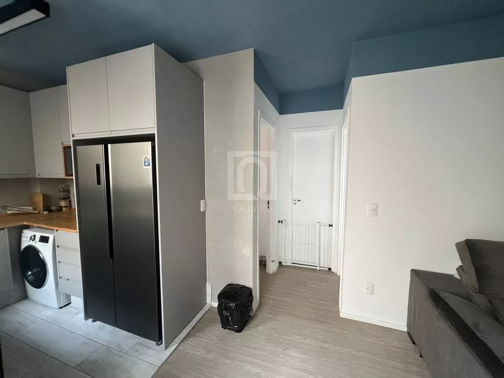 Apartamento à venda com 2 quartos, 40m² - Foto 3