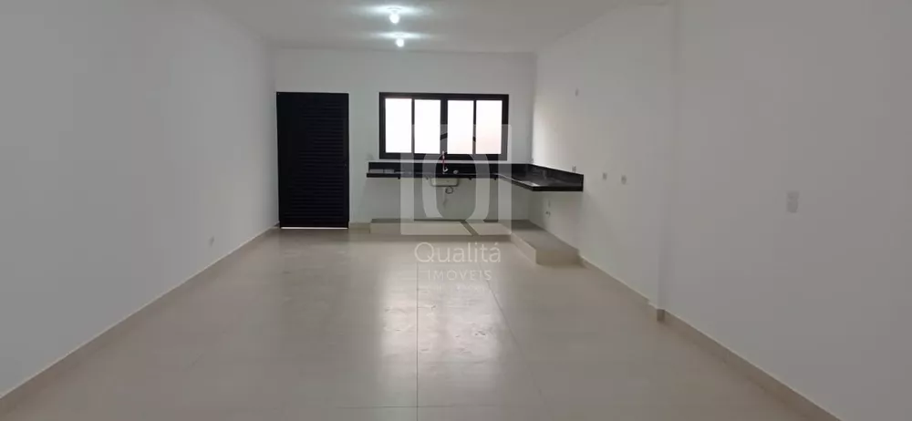 Casa à venda com 3 quartos, 167m² - Foto 1