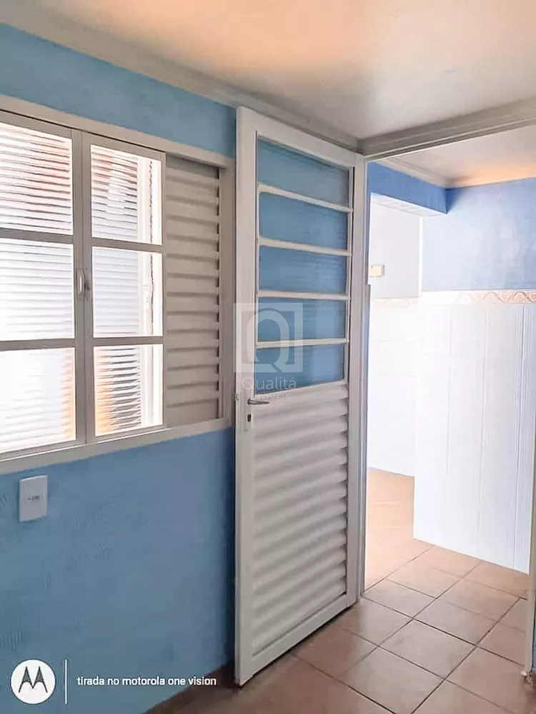 Casa à venda com 3 quartos, 144m² - Foto 3