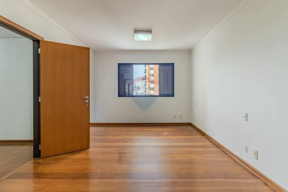 Apartamento, 3 quartos, 224 m² - Foto 6