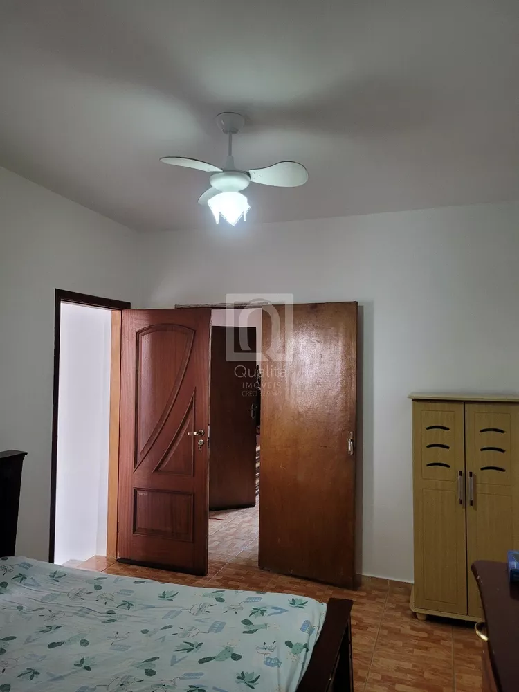 Casa à venda com 5 quartos, 300m² - Foto 8