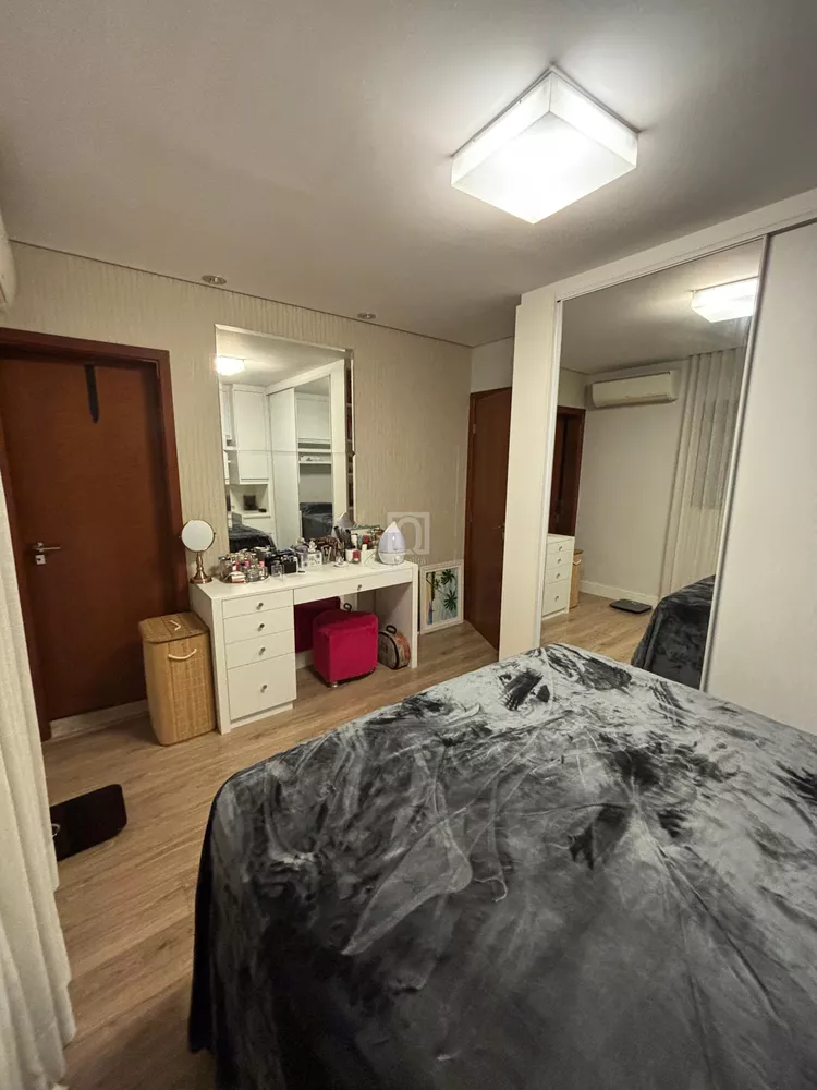 Apartamento à venda com 2 quartos, 70m² - Foto 10