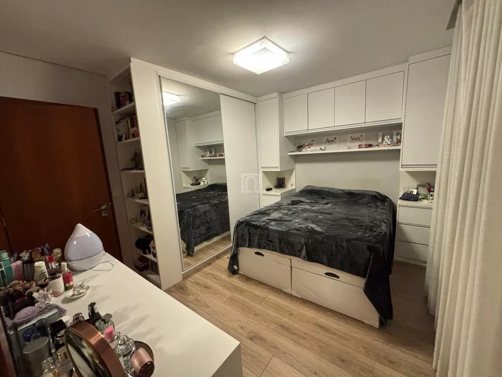 Apartamento à venda com 2 quartos, 70m² - Foto 12