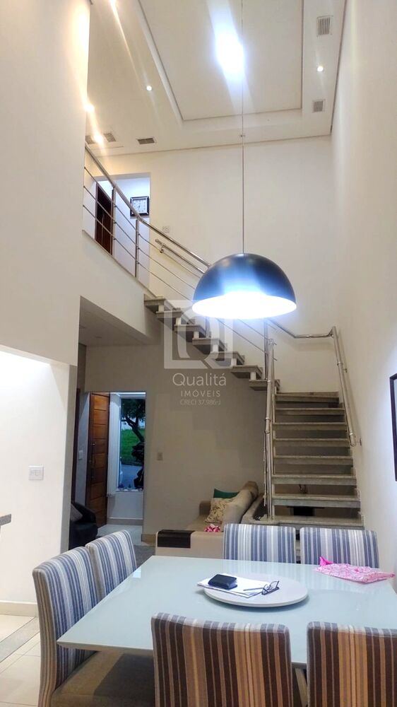Casa de Condomínio, 4 quartos - Foto 1