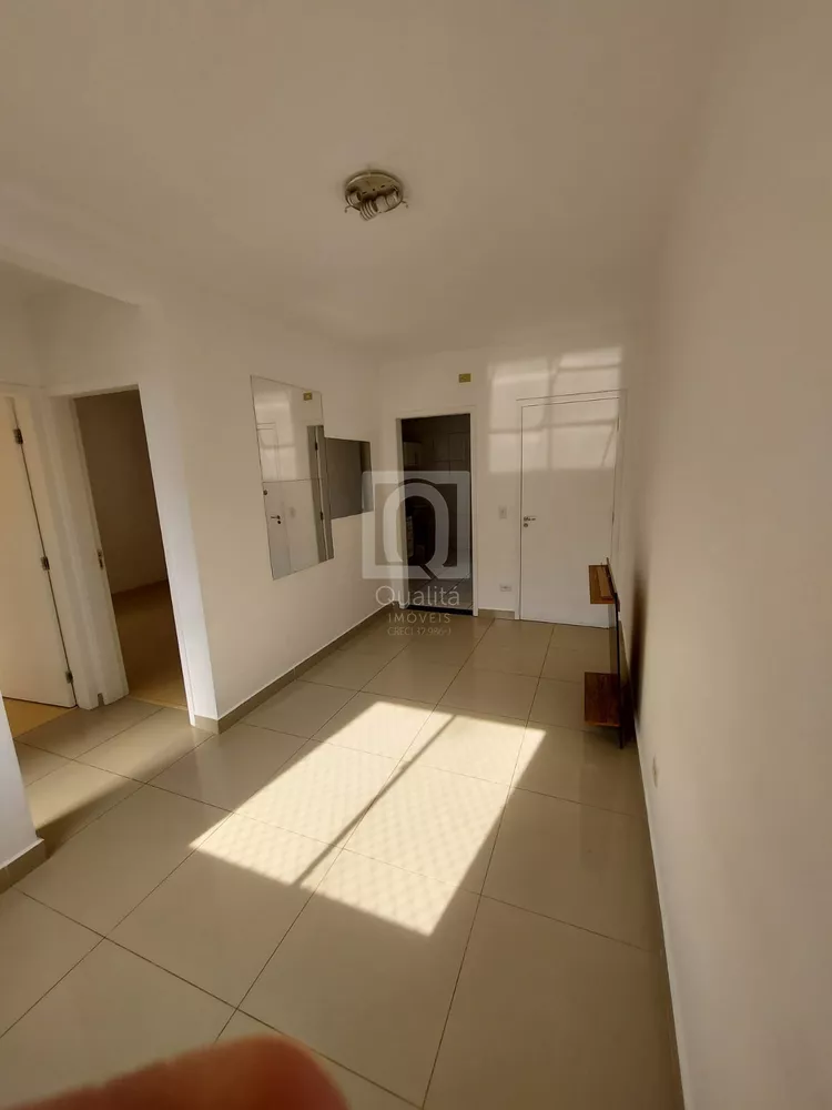 Apartamento à venda com 2 quartos, 47m² - Foto 2