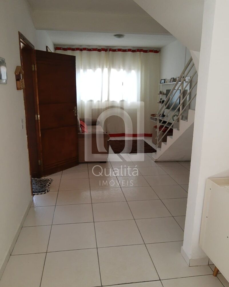 Casa, 3 quartos, 180 m² - Foto 1