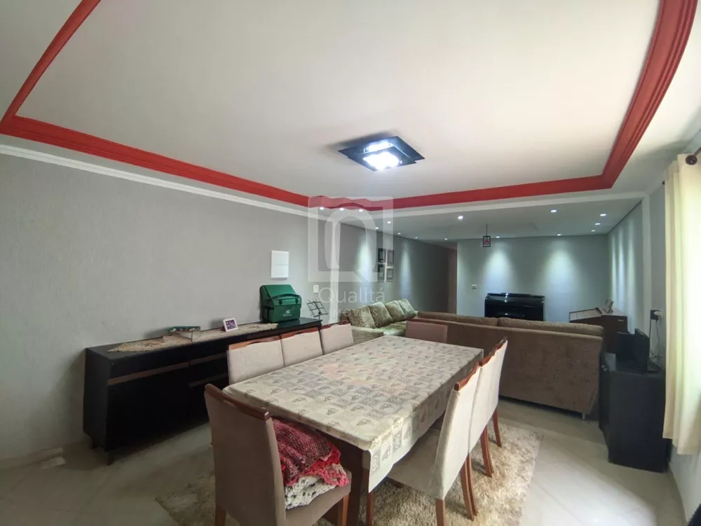 Sobrado à venda com 3 quartos, 303m² - Foto 3