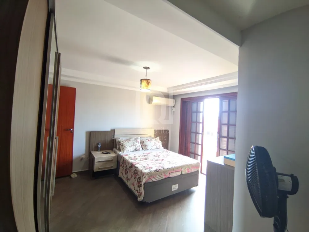 Sobrado, 3 quartos, 303 m² - Foto 9