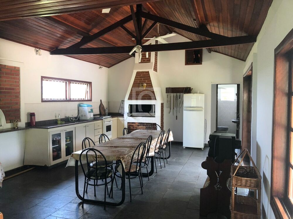 Chácara à venda com 8 quartos, 20000m² - Foto 16