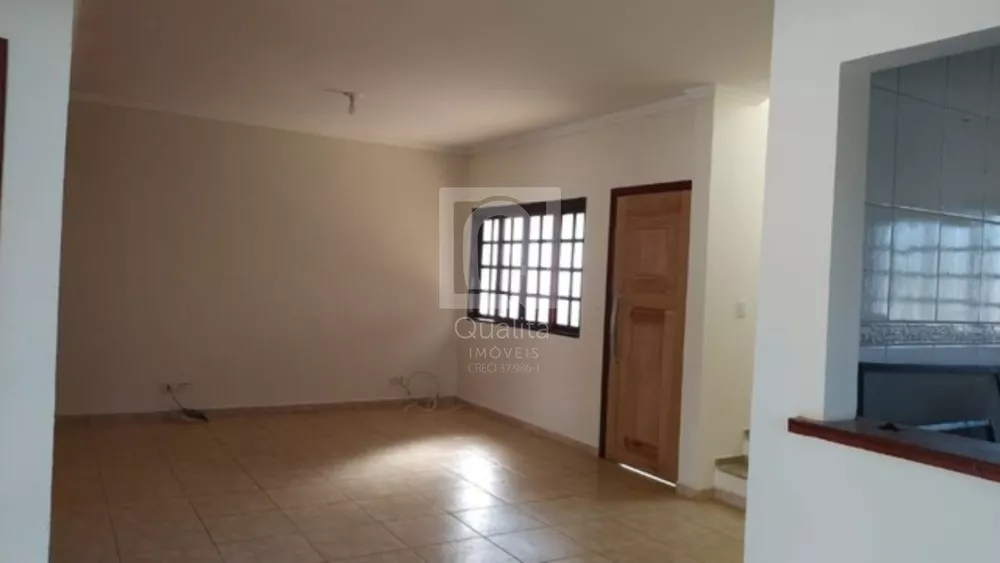 Casa de Condomínio à venda com 3 quartos, 150m² - Foto 2