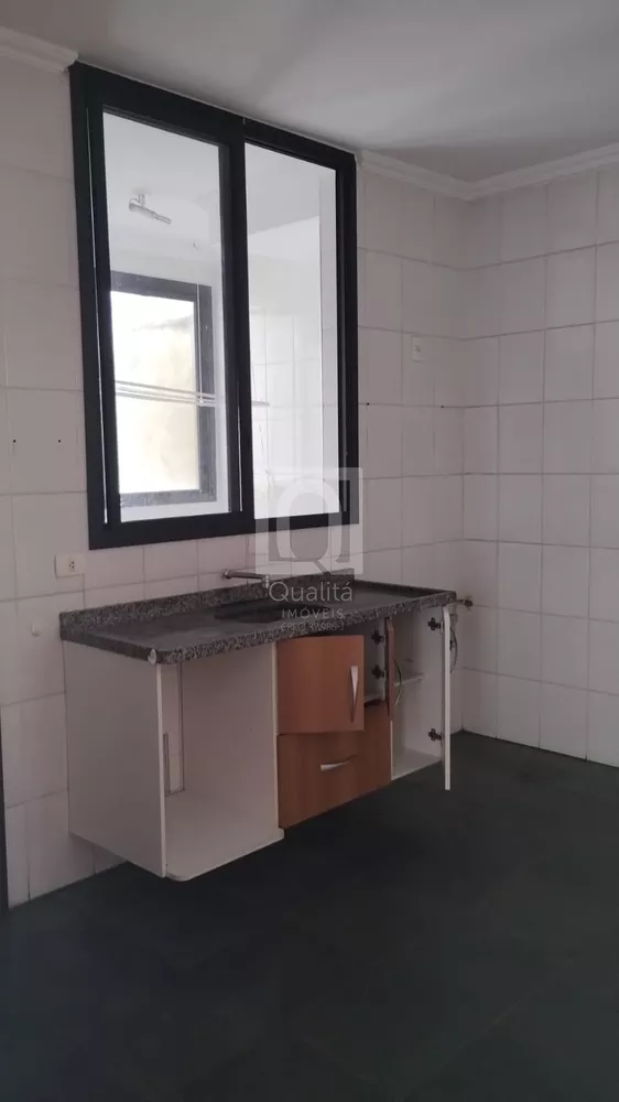 Apartamento à venda com 2 quartos, 72m² - Foto 4