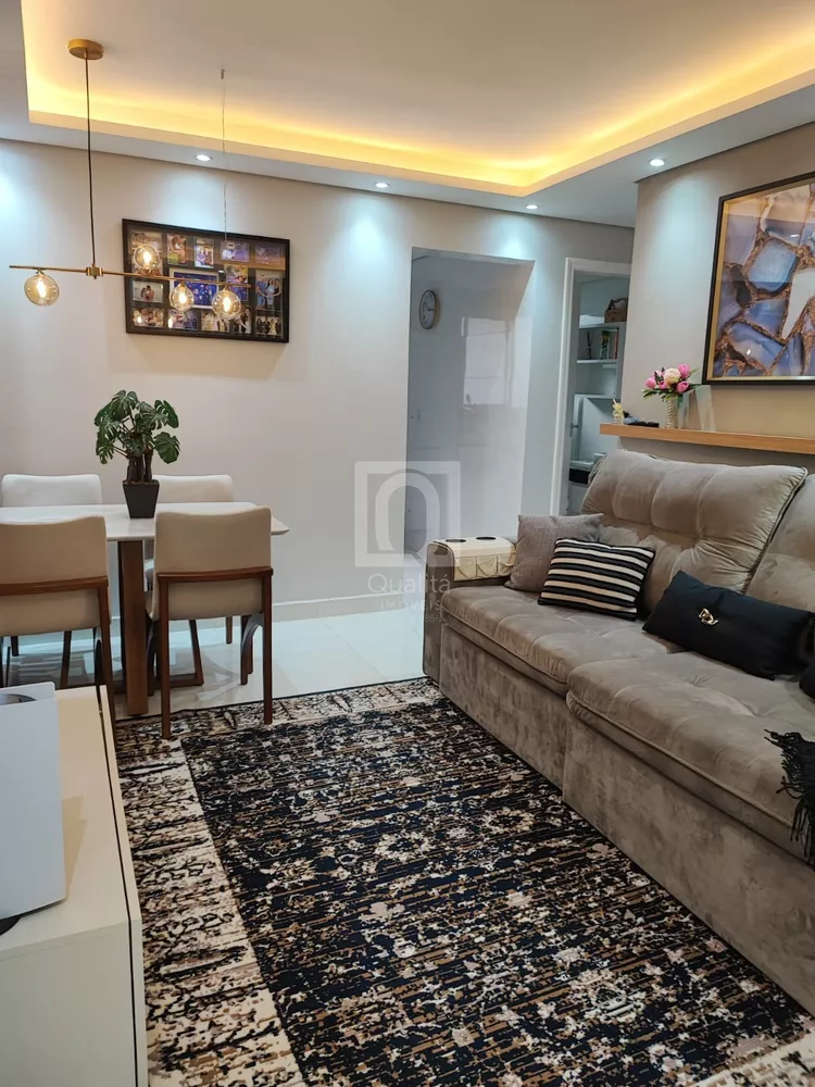 Apartamento à venda com 3 quartos, 105m² - Foto 3