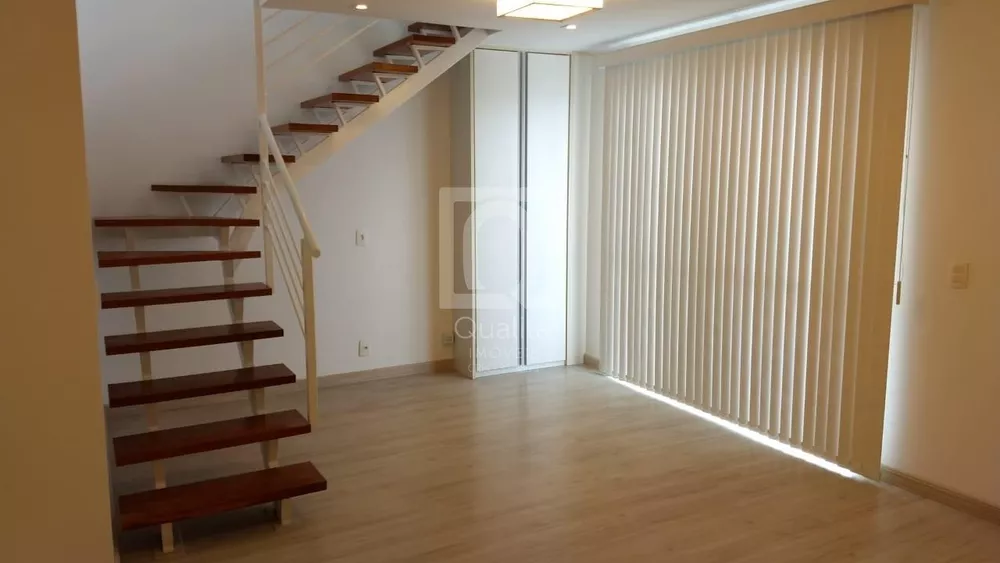 Apartamento à venda com 2 quartos, 85m² - Foto 2