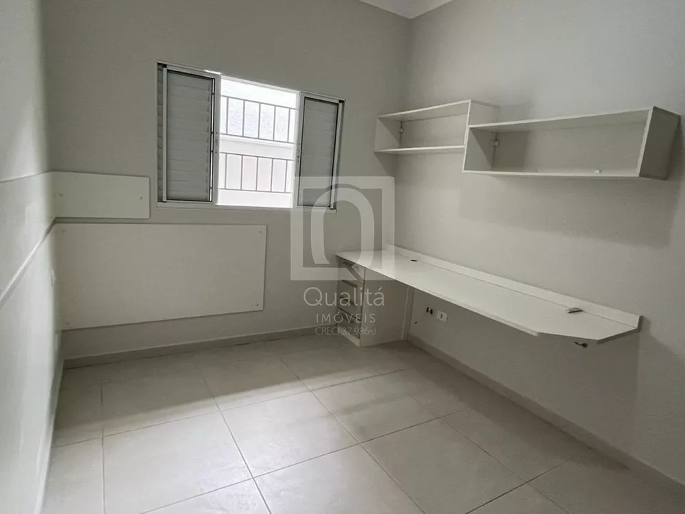 Casa de Condomínio à venda com 3 quartos, 250m² - Foto 4