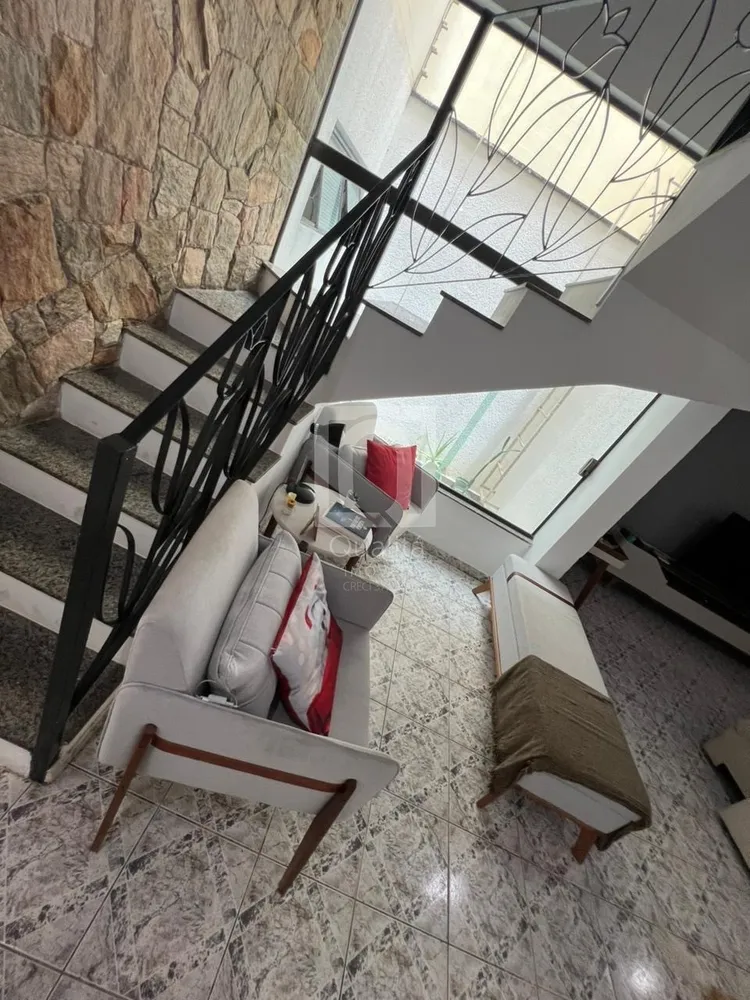 Sobrado, 2 quartos, 201 m² - Foto 1