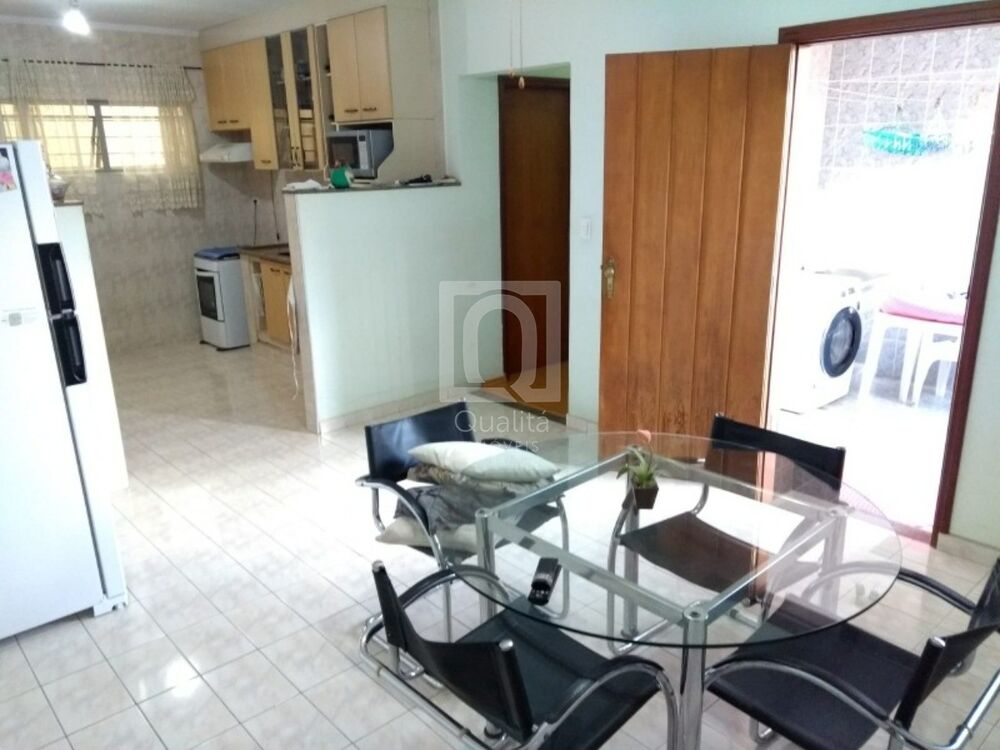 Casa, 3 quartos, 250 m² - Foto 28