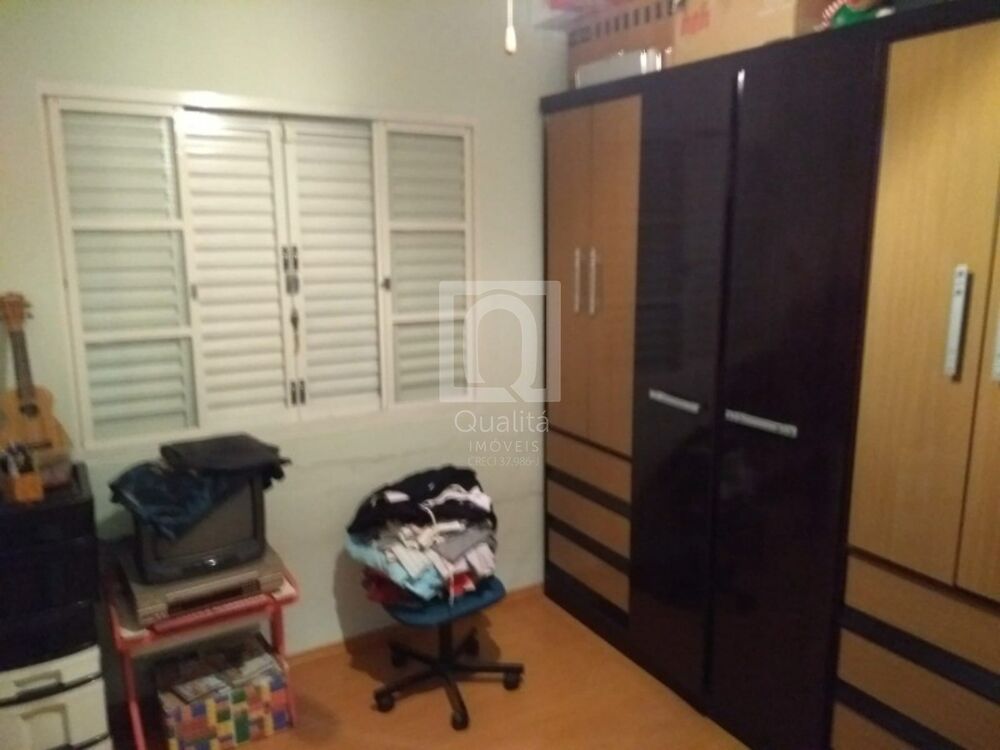 Casa, 3 quartos, 250 m² - Foto 1
