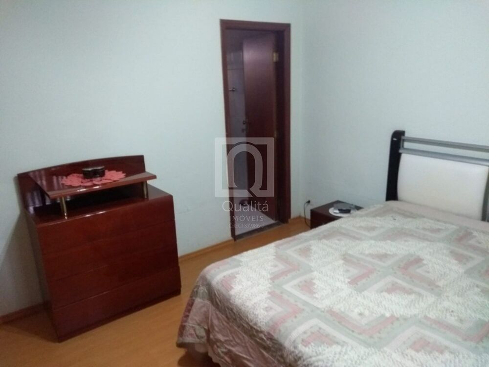Casa, 3 quartos, 250 m² - Foto 27