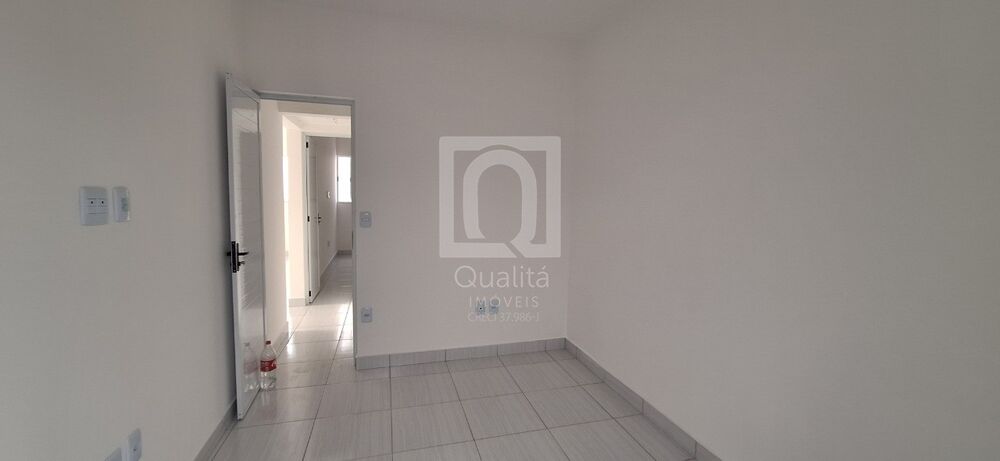 Casa à venda com 2 quartos, 100m² - Foto 7