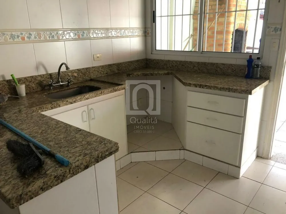 Casa, 2 quartos, 217 m² - Foto 1