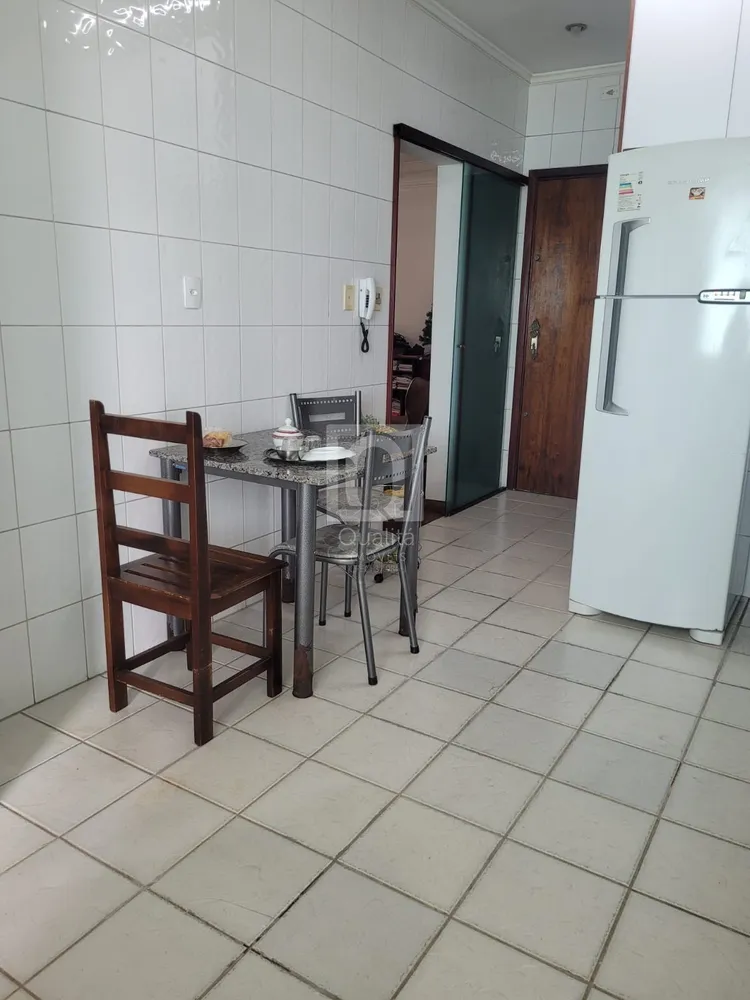 Apartamento, 3 quartos, 136 m² - Foto 2
