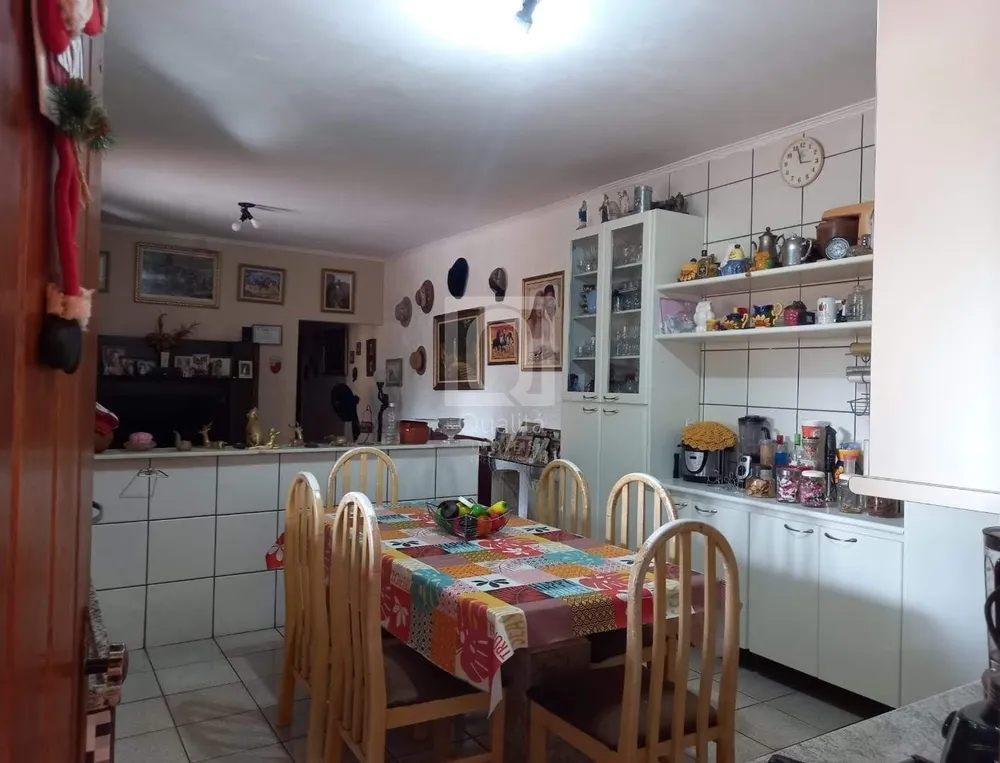 Chácara, 3 quartos, 1000 m² - Foto 1