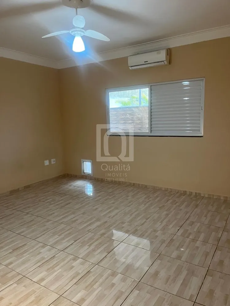 Casa, 3 quartos, 250 m² - Foto 3