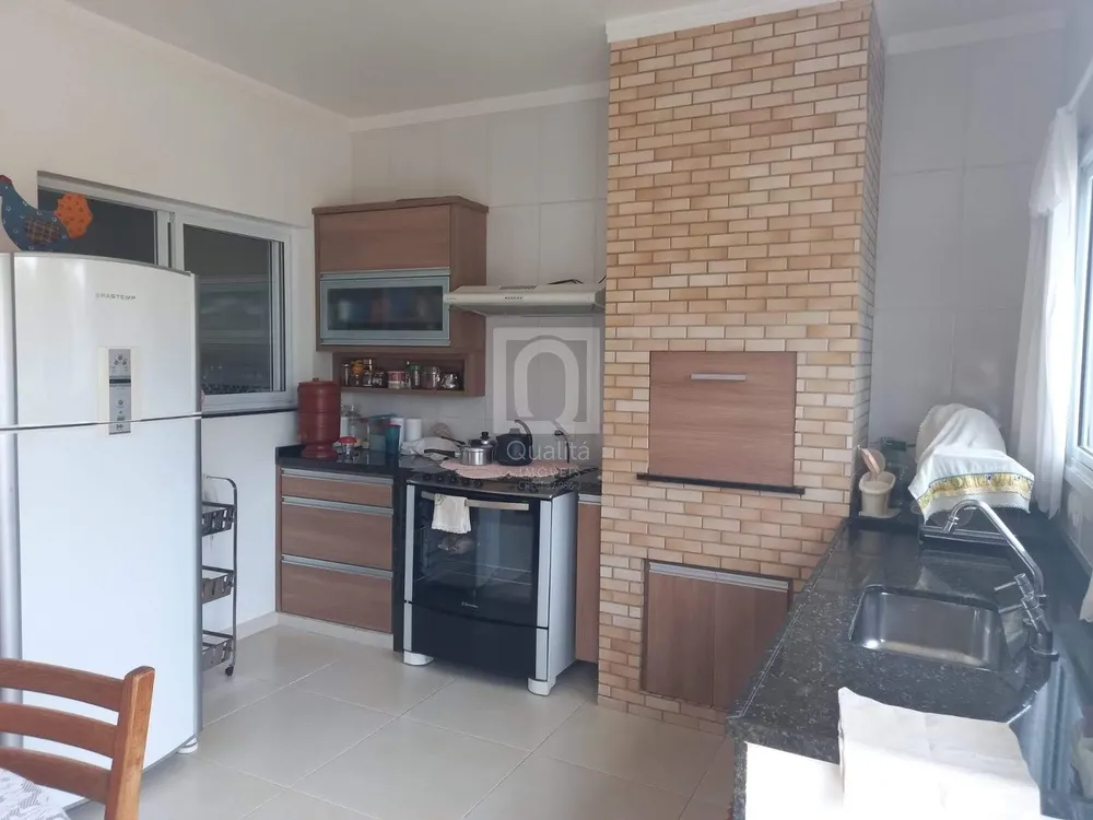 Chácara, 3 quartos, 1072 m² - Foto 2
