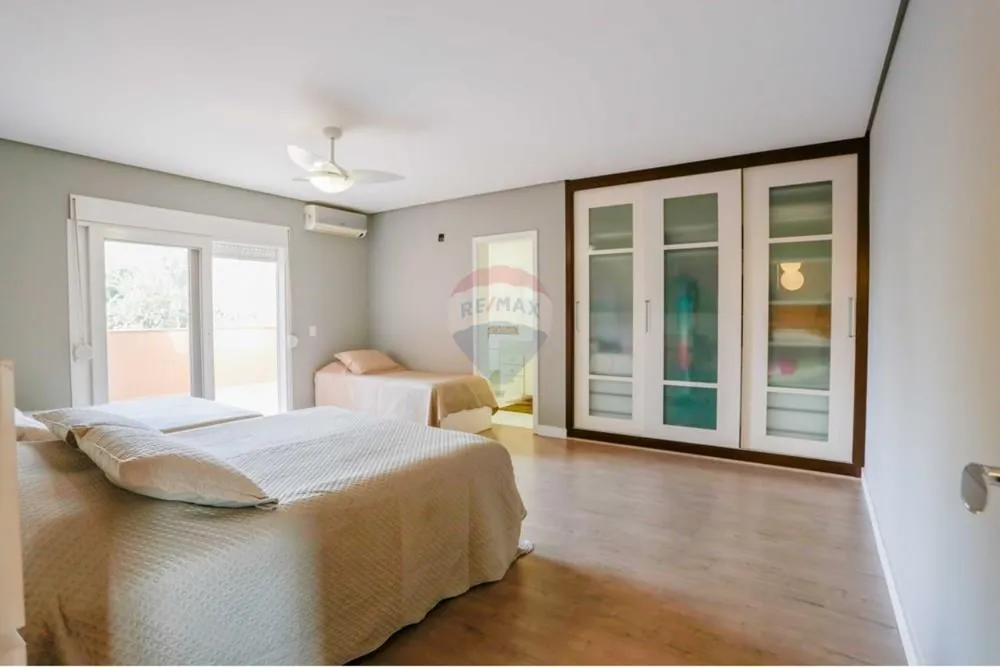 Casa de Condomínio, 5 quartos - Foto 1