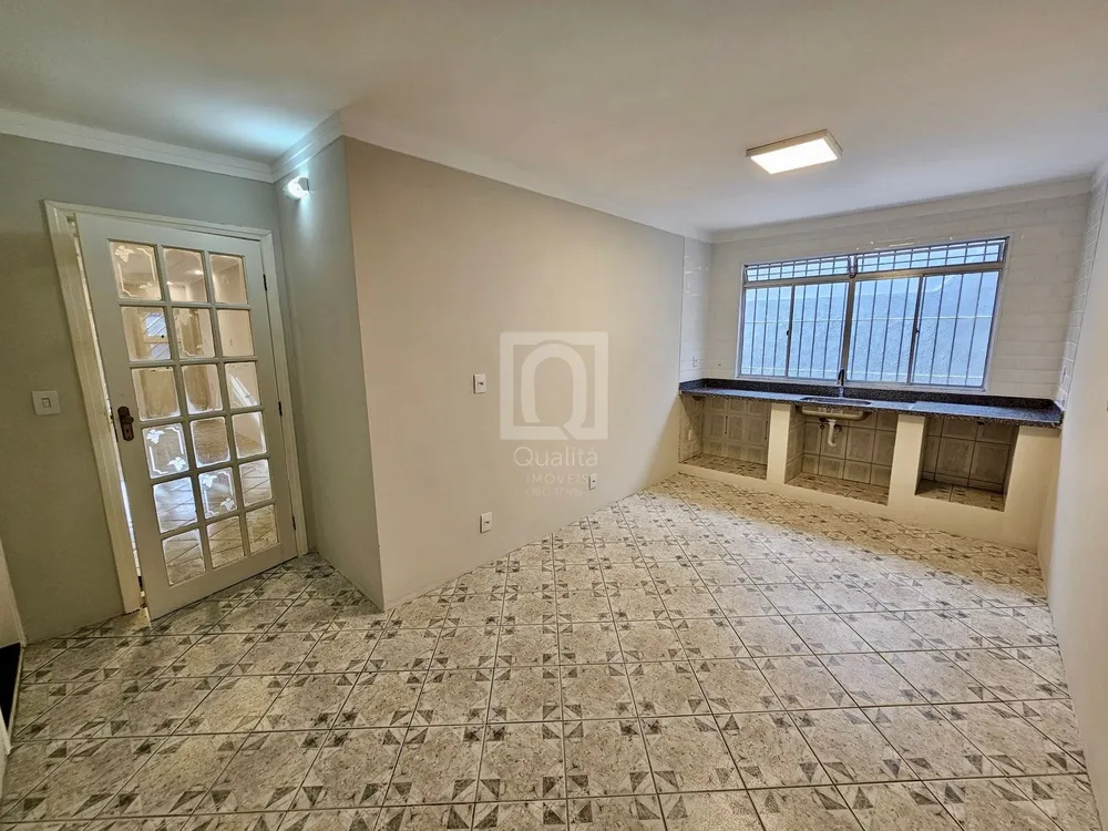 Casa, 4 quartos, 242 m² - Foto 4