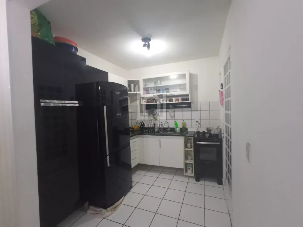 Casa de Condomínio à venda com 3 quartos, 165m² - Foto 4