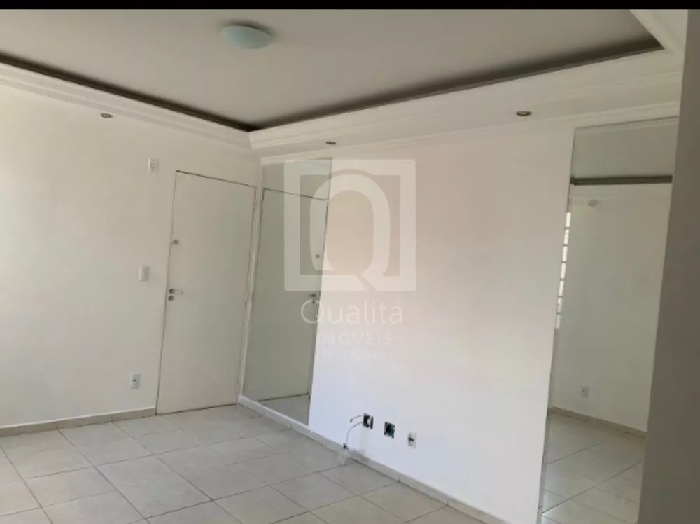 Apartamento à venda com 2 quartos, 64m² - Foto 1