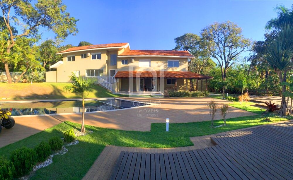 Chácara, 5 quartos, 2500 m² - Foto 1