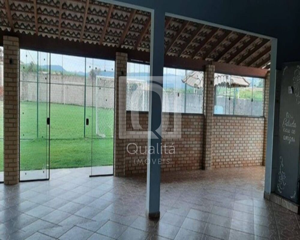 Chácara à venda com 2 quartos, 1500m² - Foto 4